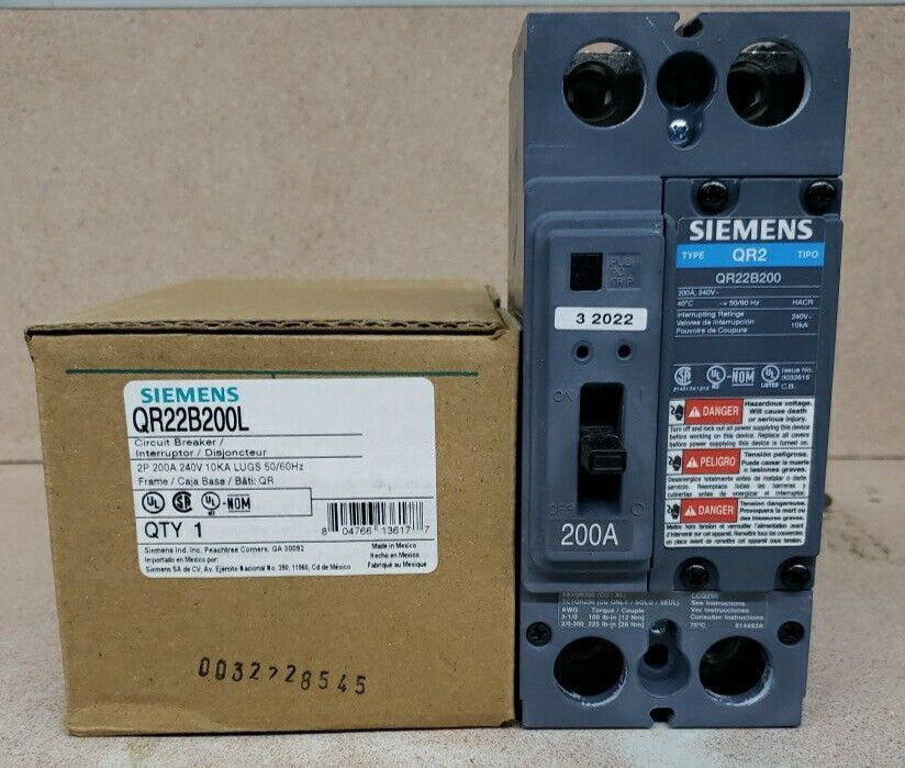 NEW SIEMENS QR22B200L 2 POLE 200A CIRCUIT BREAKER 200A 240V 2P 10KA LUGS 50/60Hz