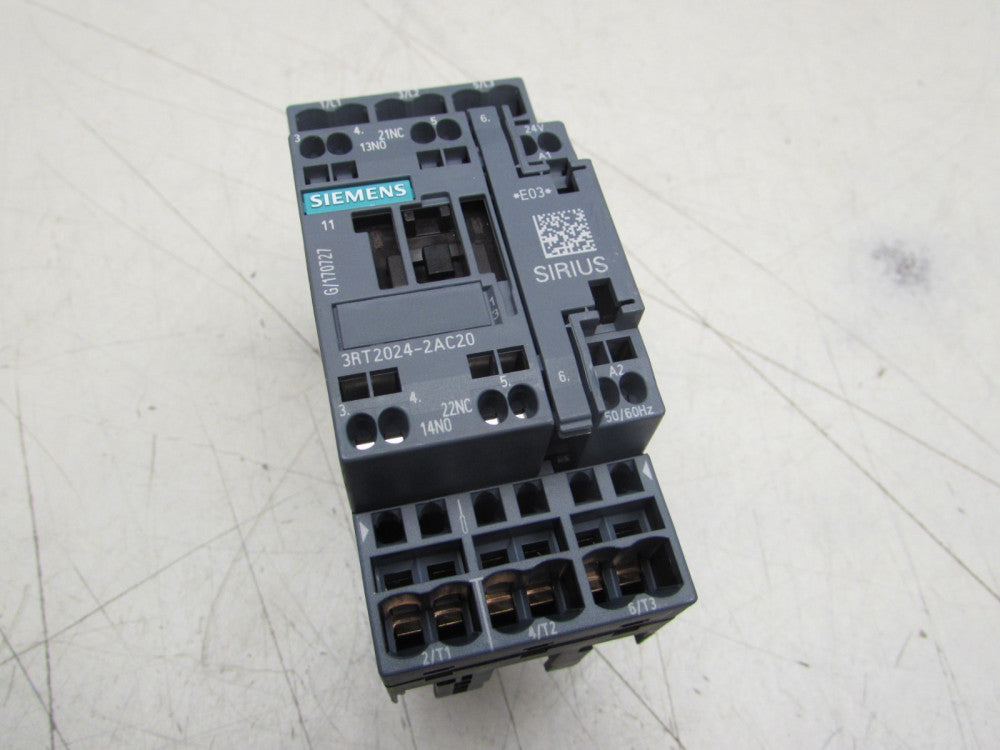 SIEMENS SIRIUS 3RT2024-2AC20 CONTACTOR 24V 50/60HZ XLNT USED TAKEOUT M/O!!