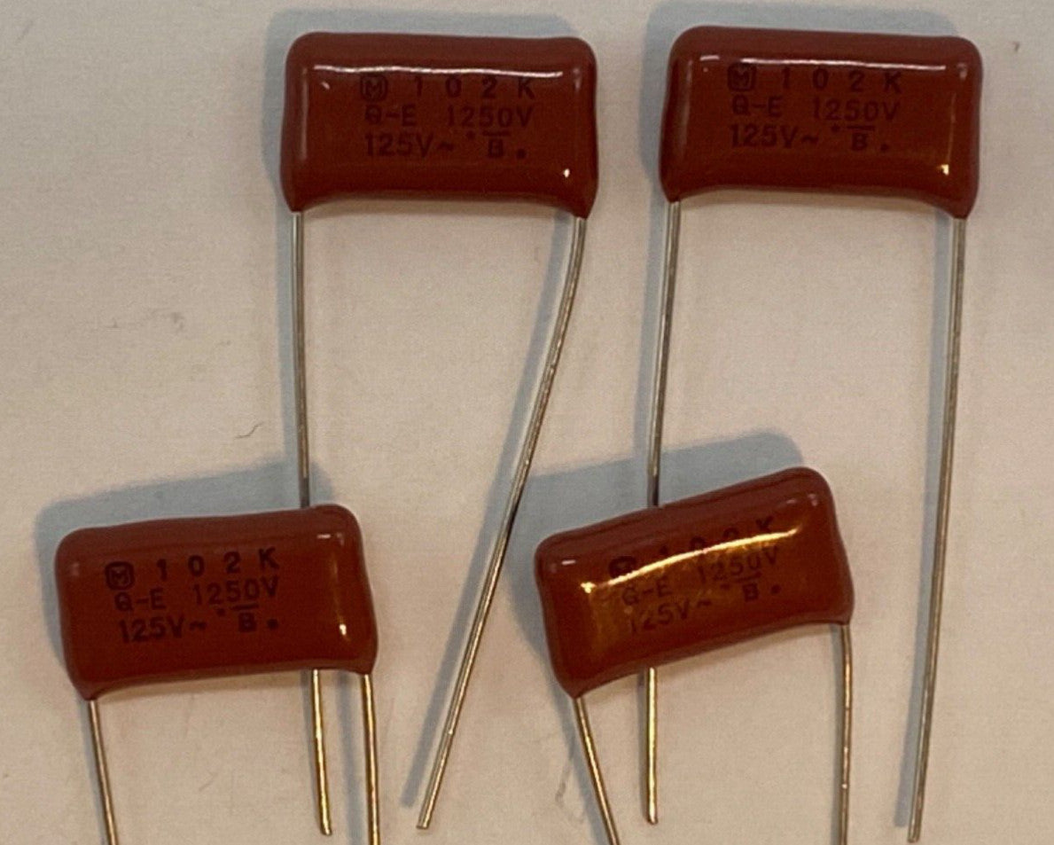 Pack of 4, Metalized Plastic Film capacitor 102K1250V radial lead .001uf/1250V