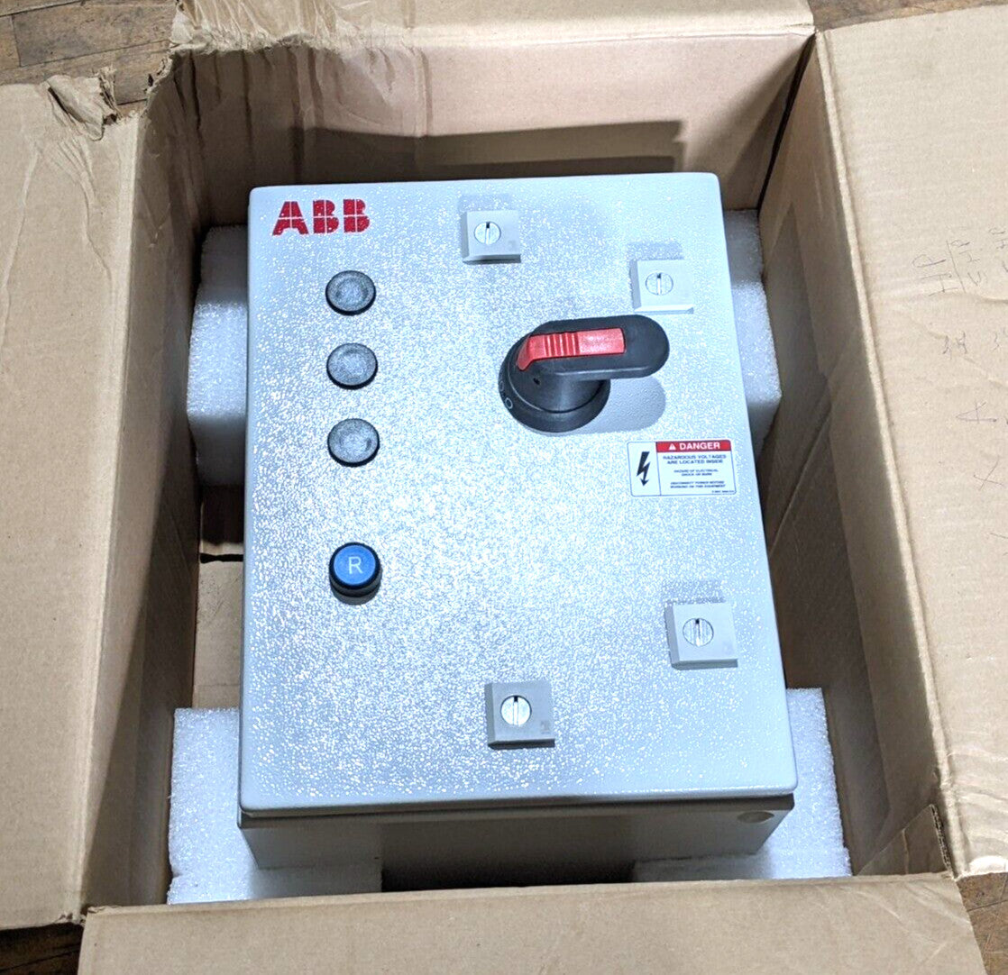 ABB AFN01F2-2P1 Combination Starter AFN0 3PH Fusible Disconnect 100-250VAC NOS