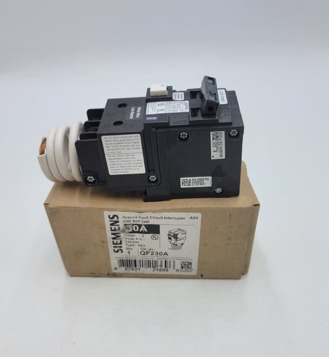Siemens QF230A Plug-In Circuit Breaker 30A 120/240VAC 2P 1PH QPF GFCI 30 Amp