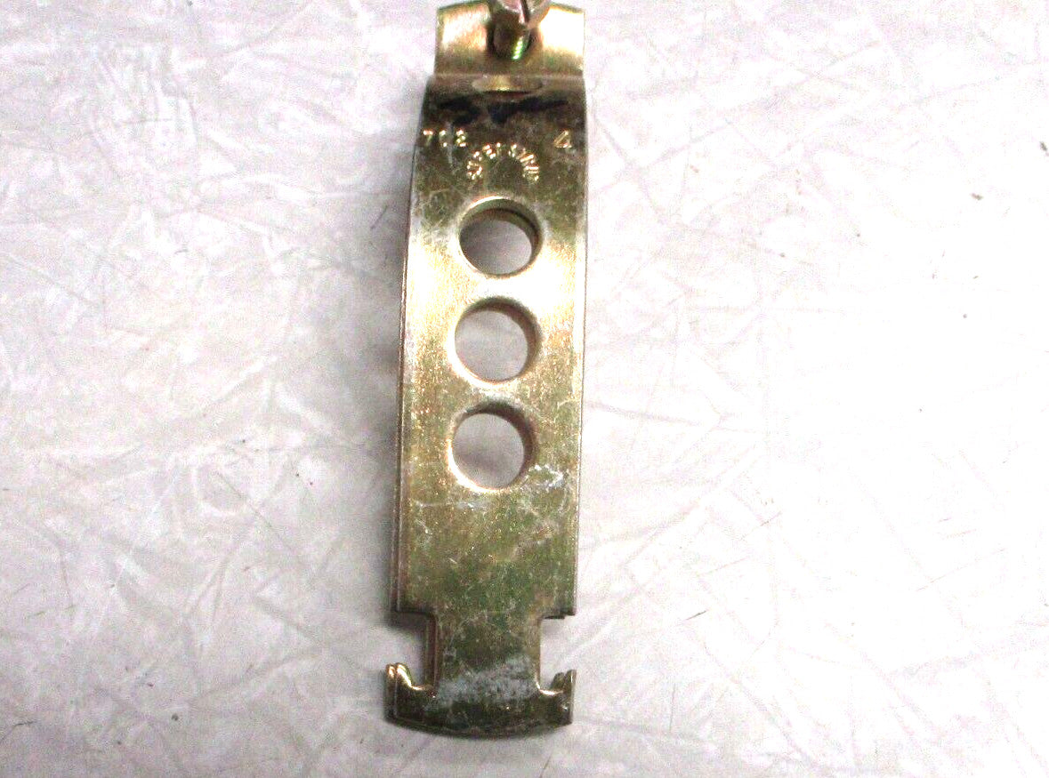 SUPERSTRUT 7024EG 4" Rigid Electro Galvanized Conduit Clamp ** Lot of 2 **