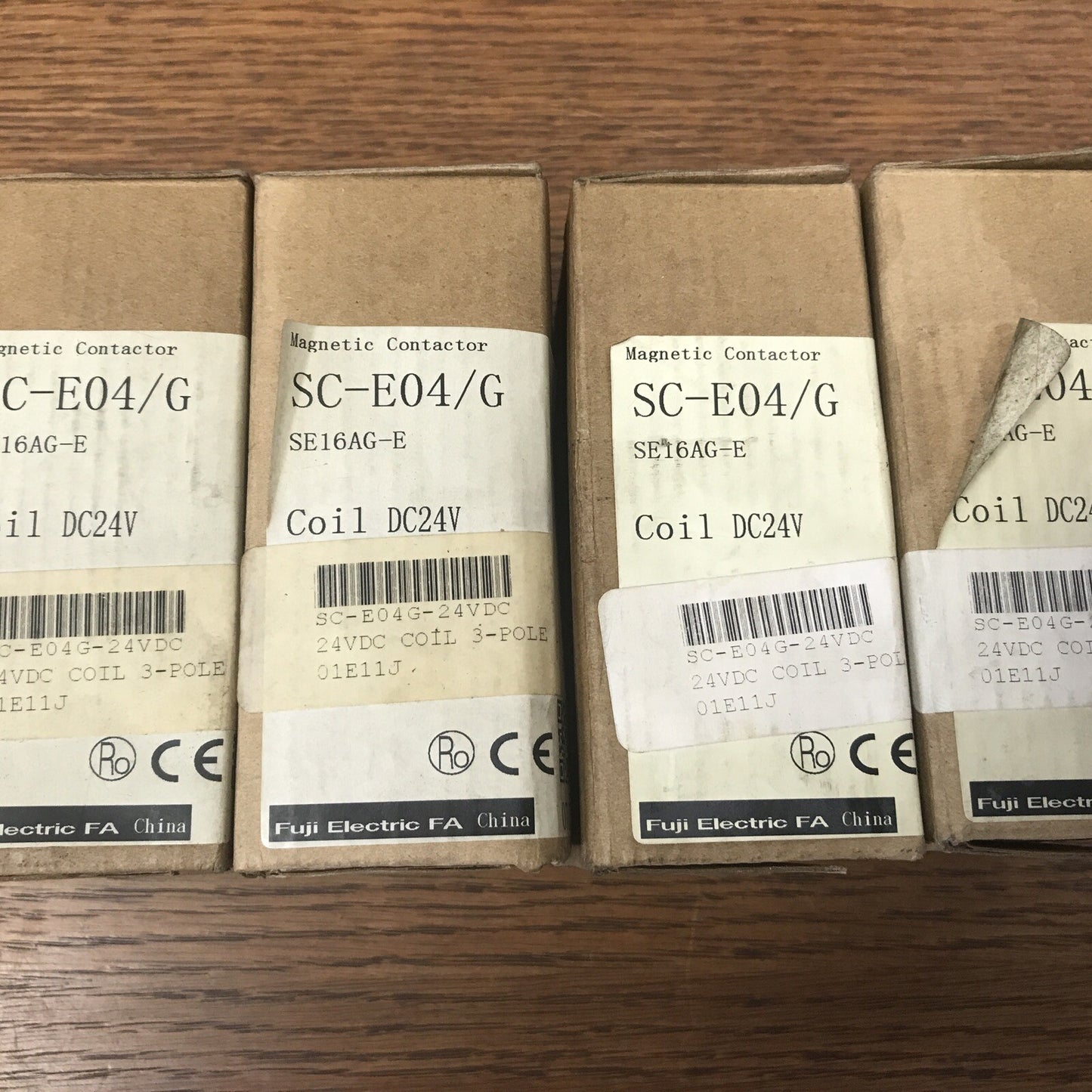 Lot of 4 Fuji Electric SC-E04/G Contactors With 24 VDC Coils