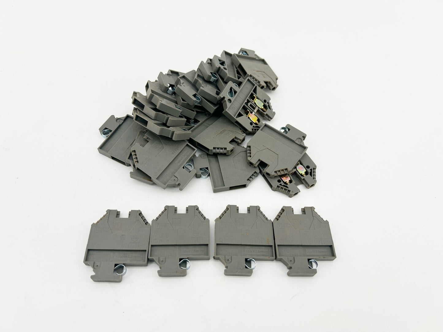 New Lot of 20 Wireland WK4/32 Terminal Block 500V 2 POS Grey 500V - No Box
