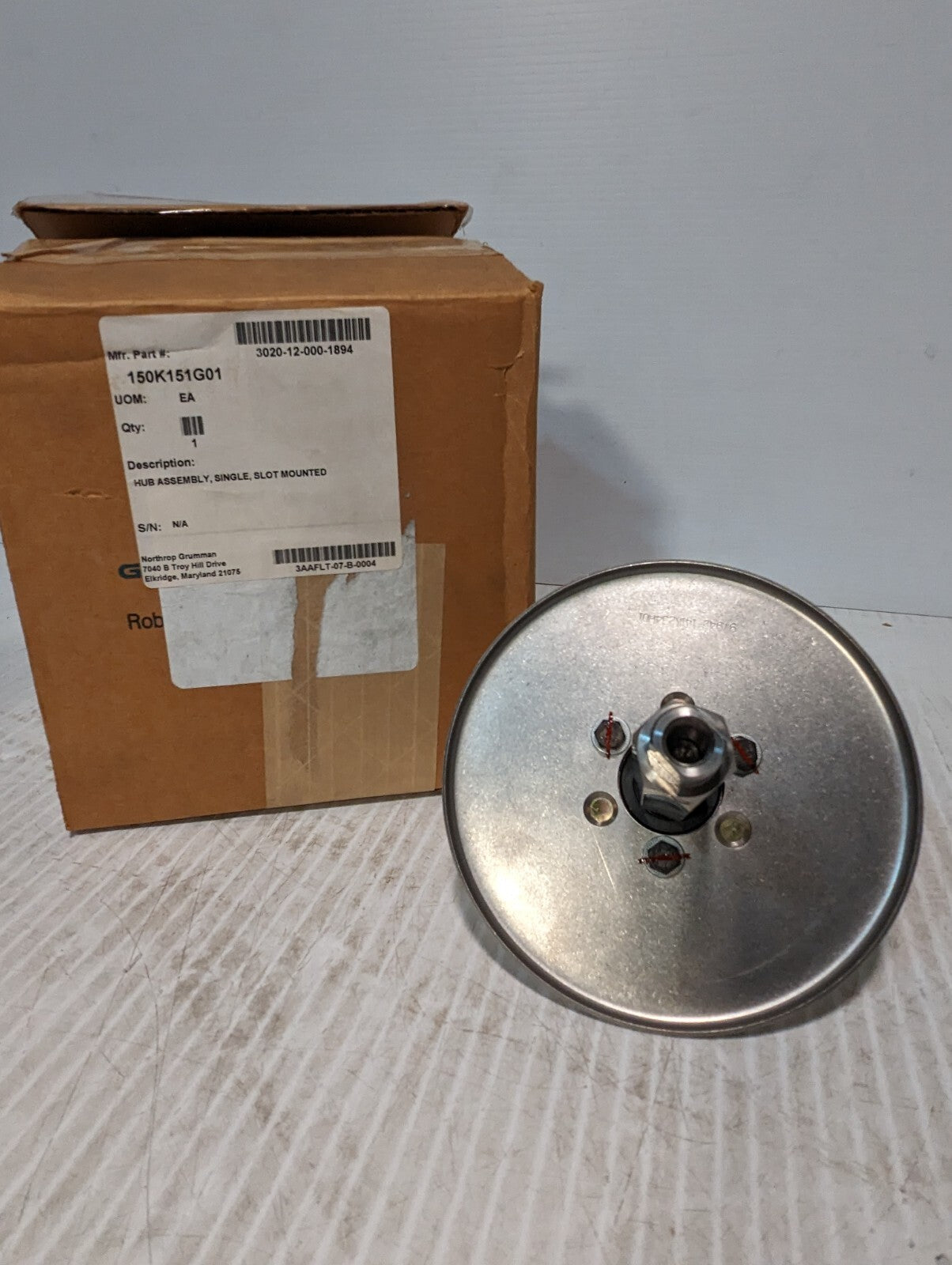 3020-12-000-1894 150K151G01 Single Slot Mounted Hub Assembly