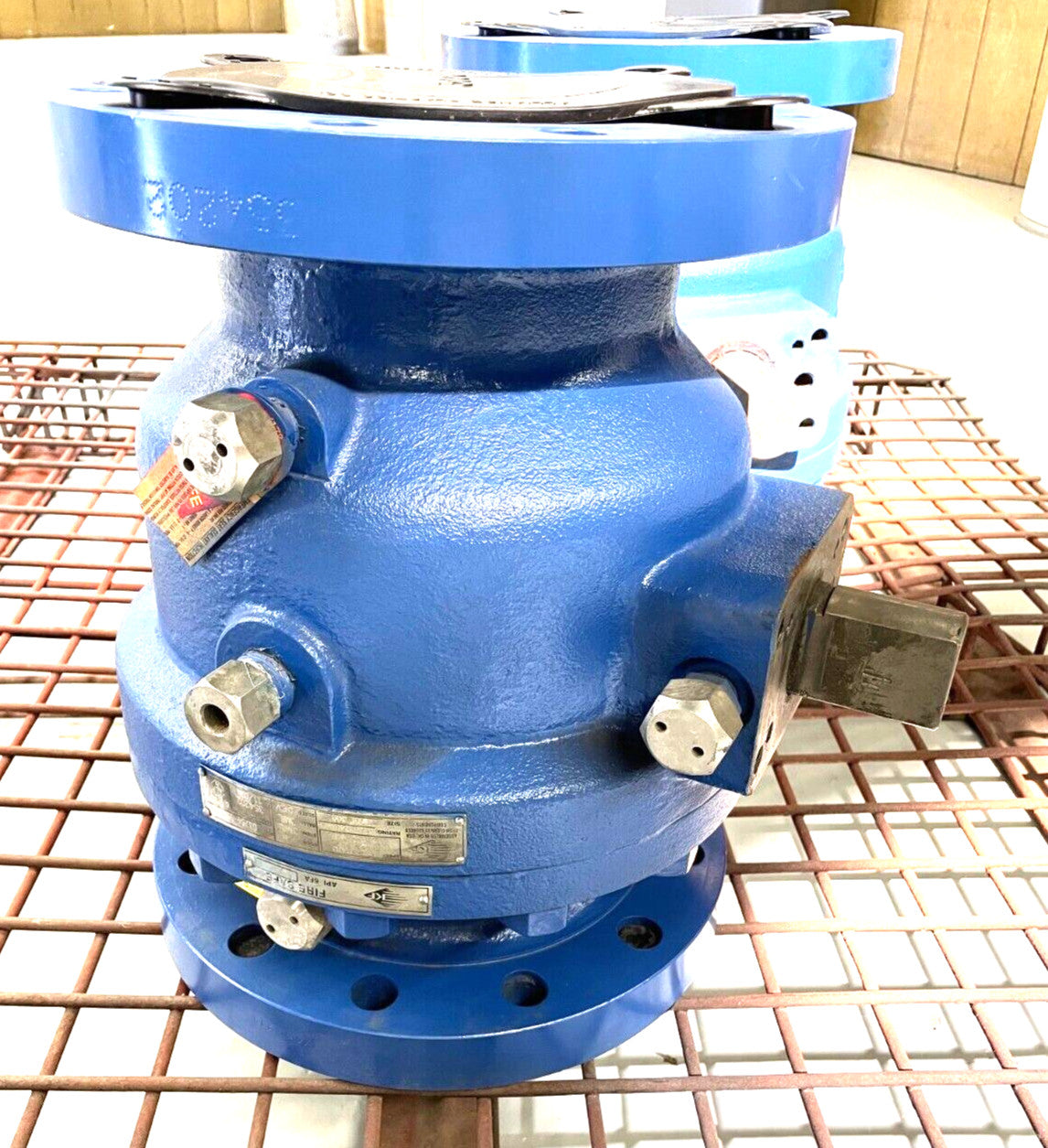 KF Industries Figure: O-3784-169G419 6" Class 300 Trunnion Ball Valve, Bare Stem