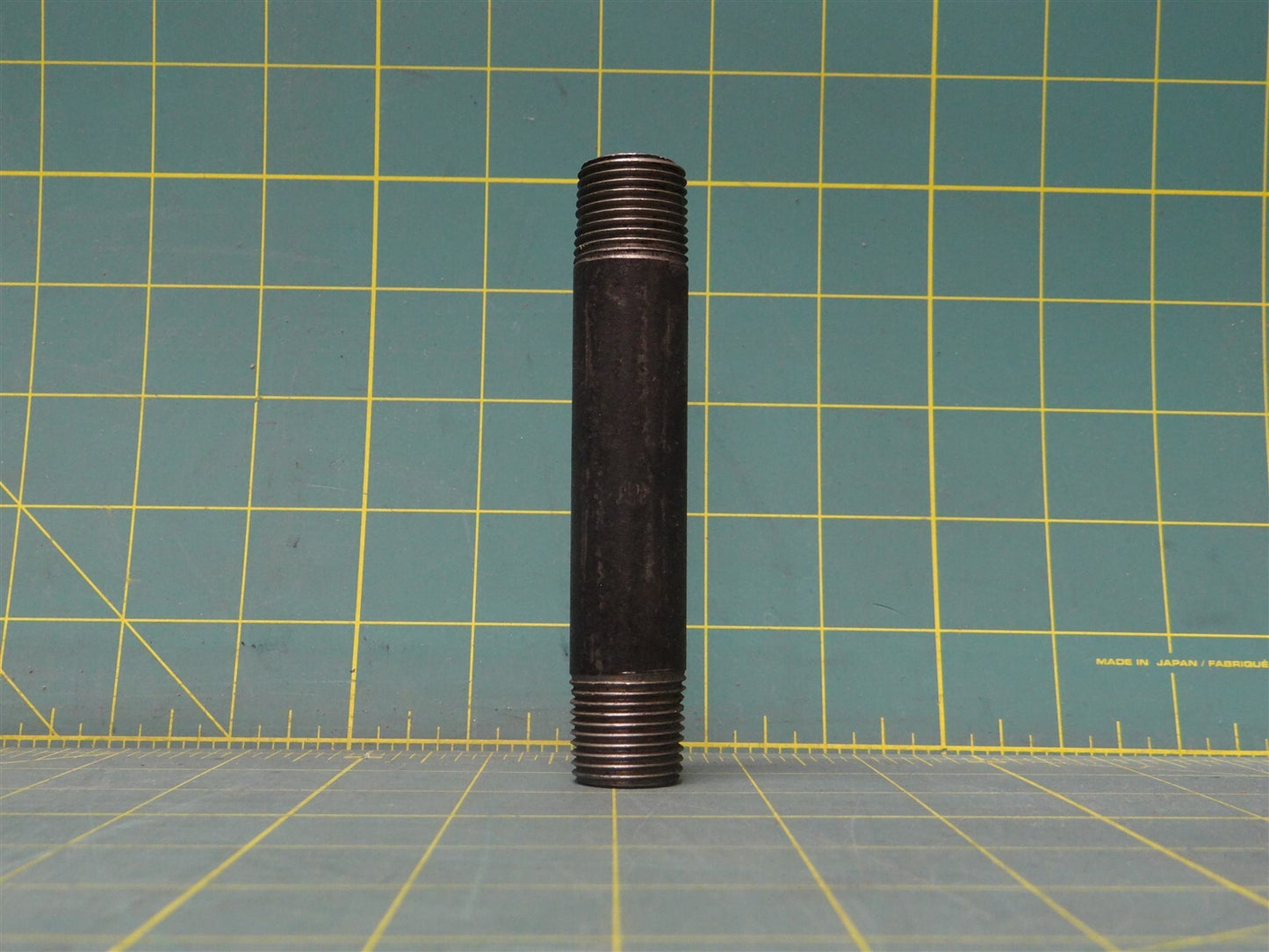 3/4" x 4 1/2" Pipe Fitting Nipple Male NPT Steel Tapered Threaded Sch 40 Welded