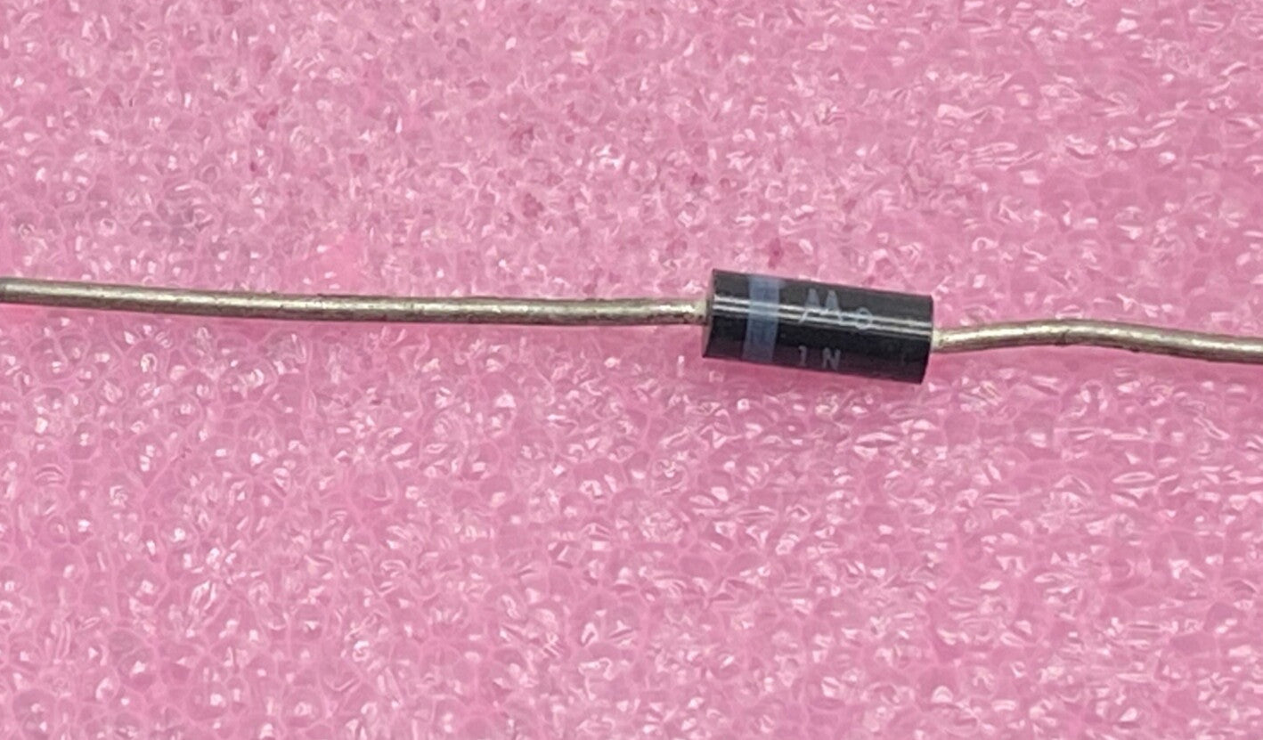 Motorola 1N5359 24v/5w zener diode T-18