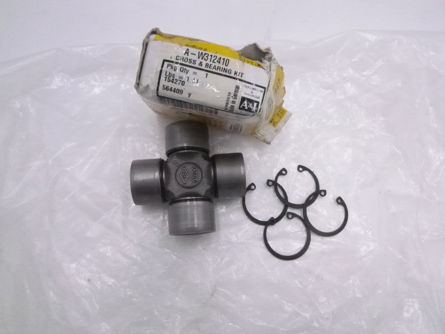 WALTERSCHEID 2400 SERIES CROSS KIT REPLACES NH 734264 84355336