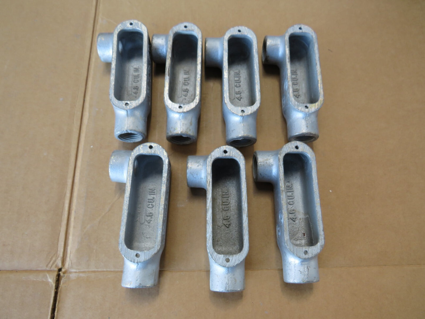 APPLETON LR 1/2" MALL IRON FORM 35 UNILET CONDUIT OUTLET BODY LOT OF 7 90 degree