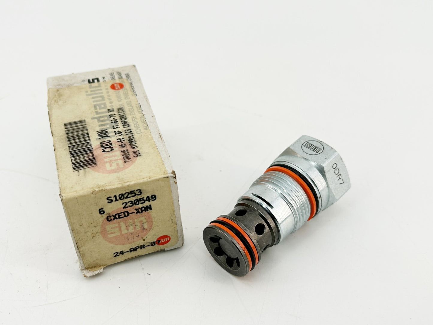 New Sun Hydraulics CXED-XAN Free Flow Check Valve Side to Nose Check Valve