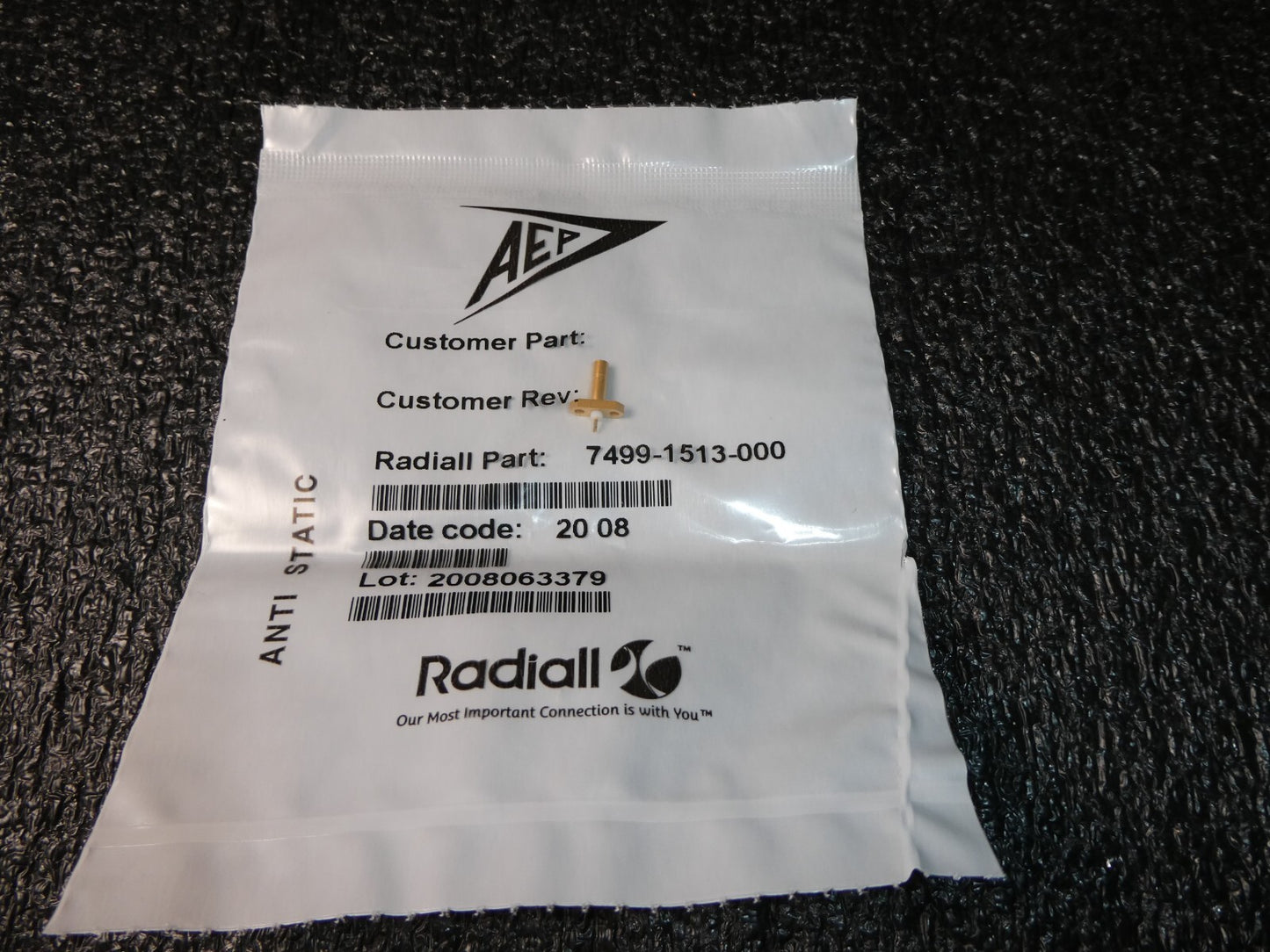 Radiall 7499-1513-000 SSMB / STRAIGHT JACK MALE GOLD 12.4Ghz