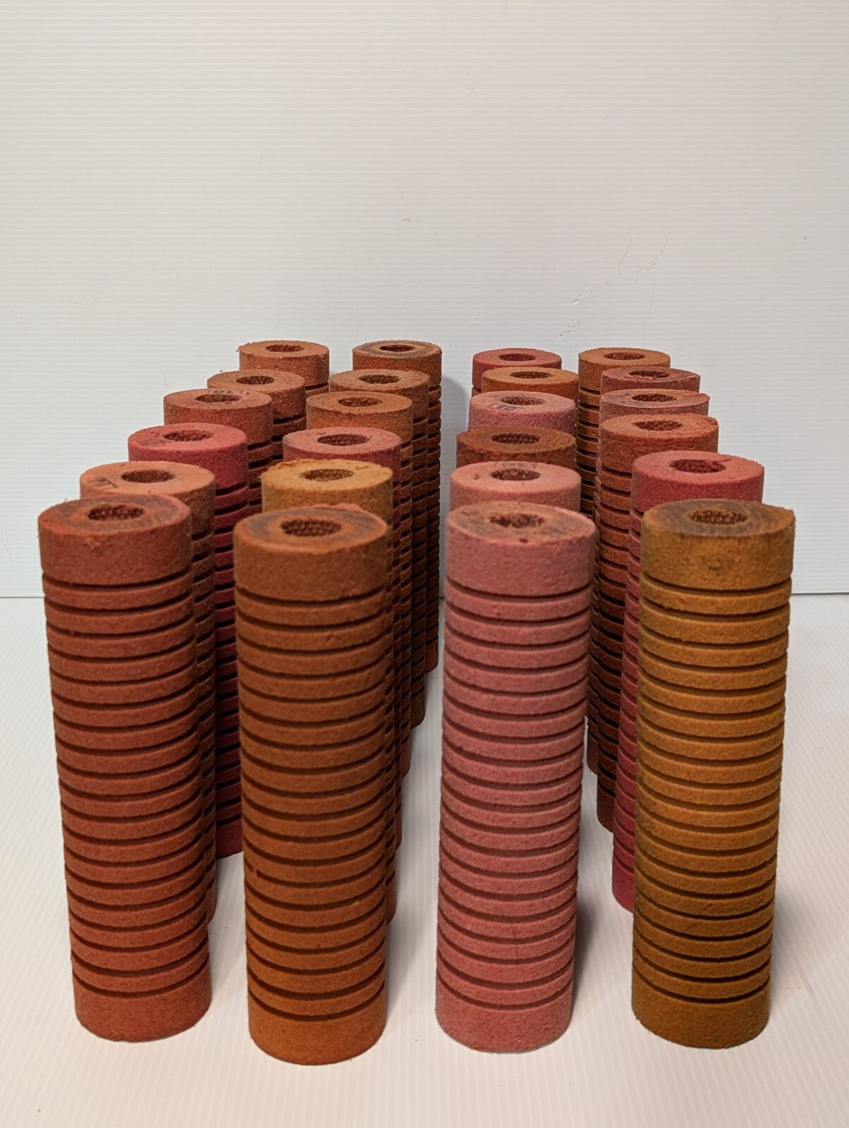 Lot of 24 EI Morrow RTEC25-10N, Parker Pro-25 filters as pictured