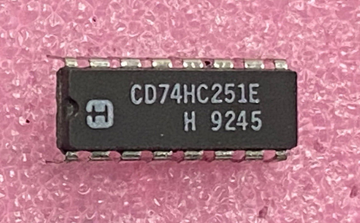 Harris CD74HC251E Data selector/mux 3-state outputs date code 9245