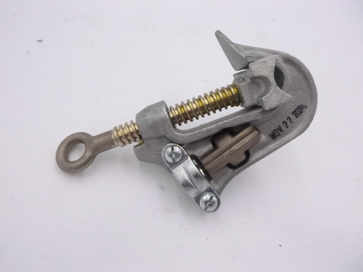 Hubbell Ground Clamp C Type I-B-2" Jaw Opening Serrated T6003203