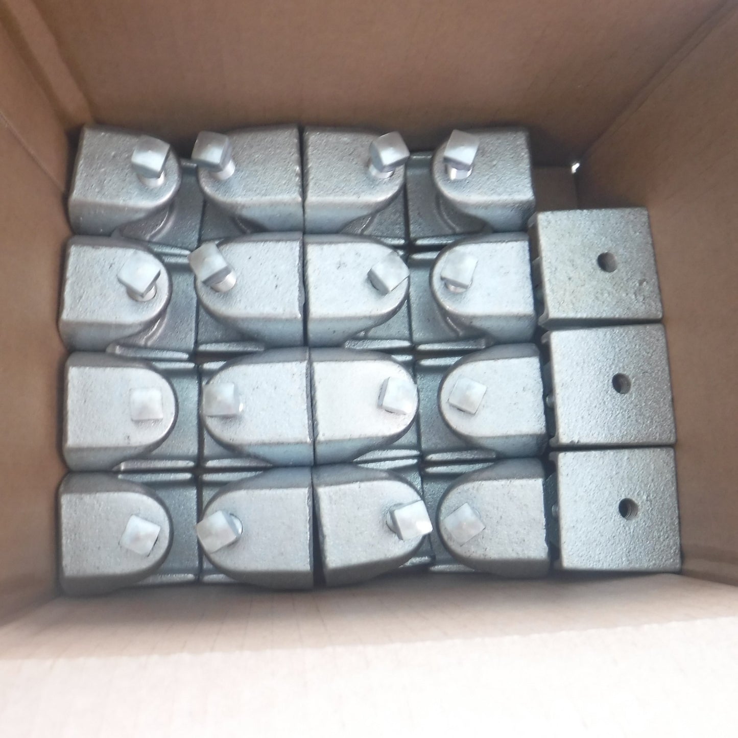 19 Pack Steel City 3/8-16 Malleable Iron Beam Clamp W/1" Opening 502