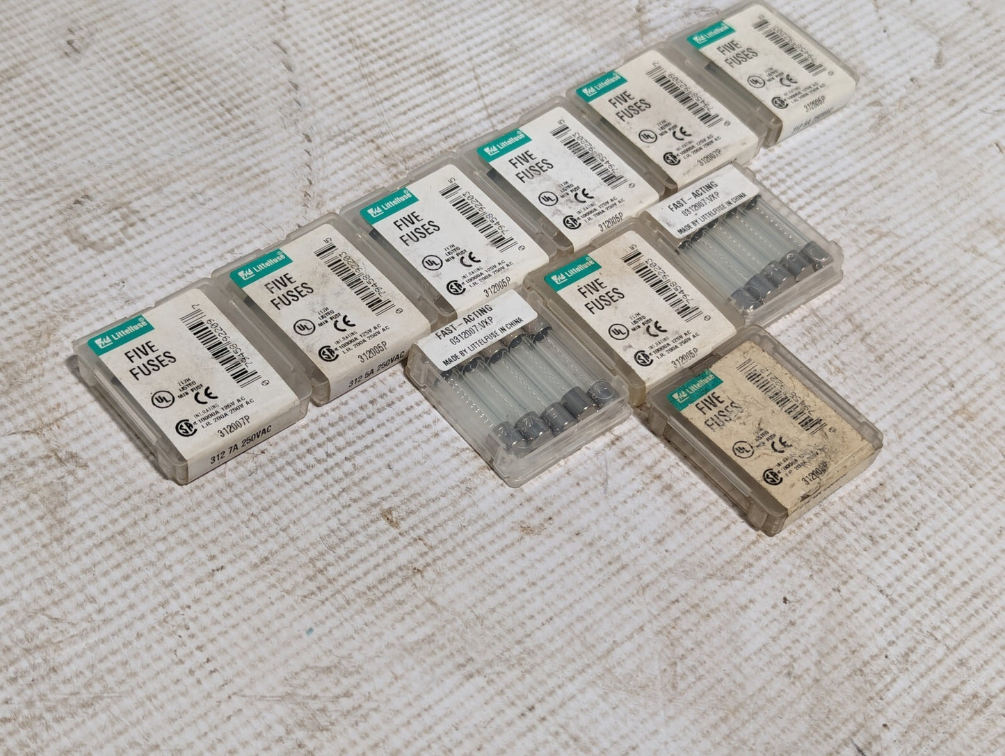 Lot of 46 Littelfuse 0312006.VXP Fast-Acting Cartridge Fuse, 6A 250VAC-Free Ship