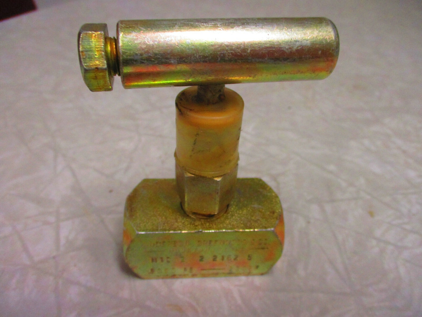 Needle Valve | ANDERSON-GREENWOOD H1C-2 2-2162-5 | 1/4" FNPT Thread | 6000 psi