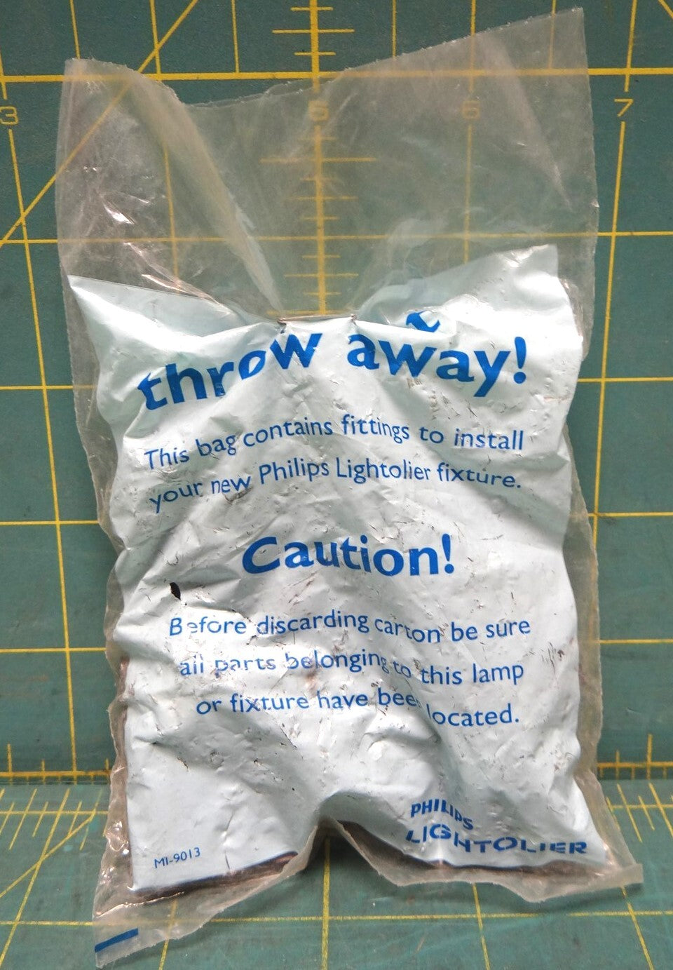 4 Count Philips Fittings for Lightolier Fixture PN: MI-9013