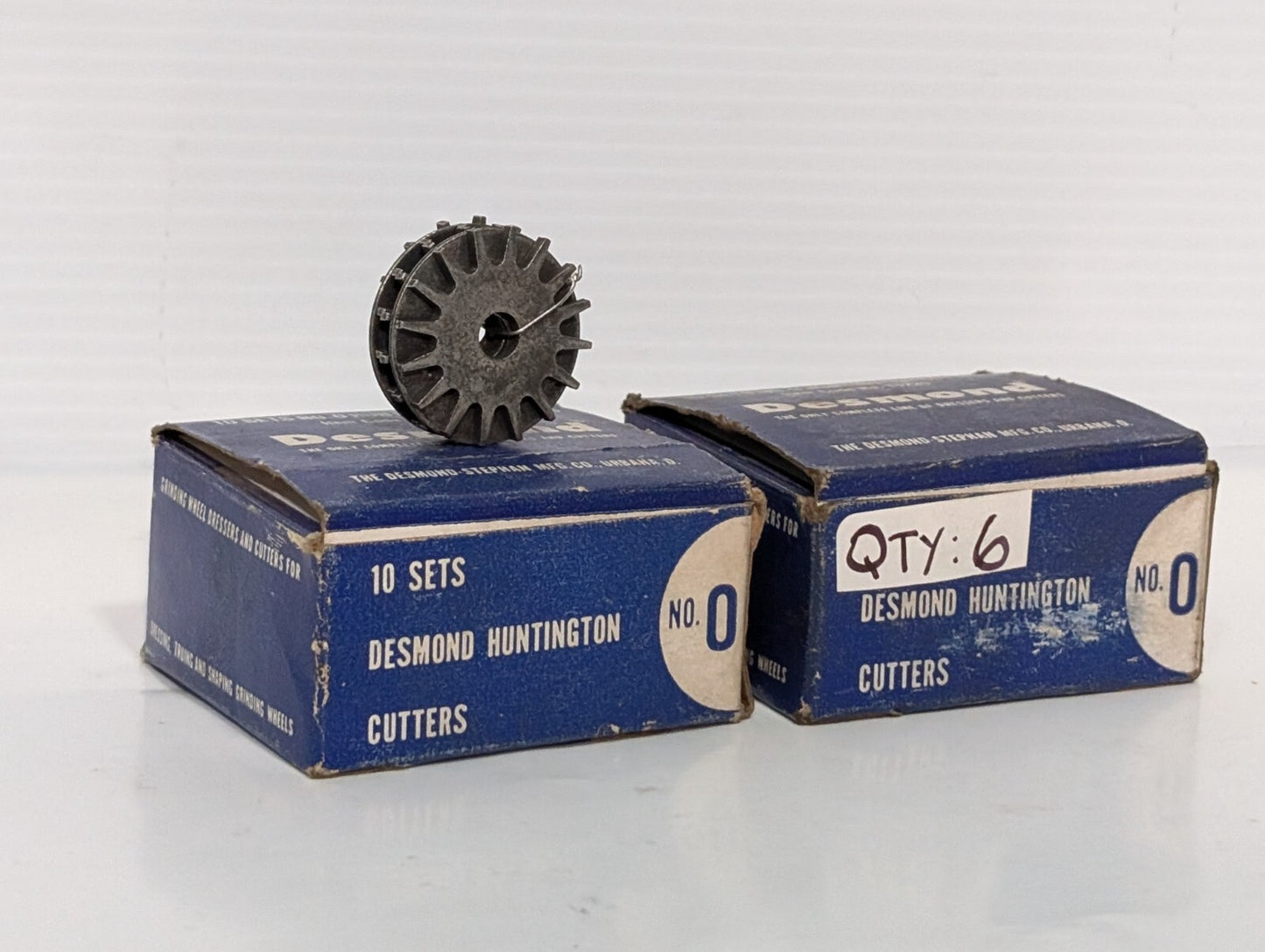 Lot of 16 Desmond Huntignton Cutters No. 11220 Size 0 Replacement Cutter Units
