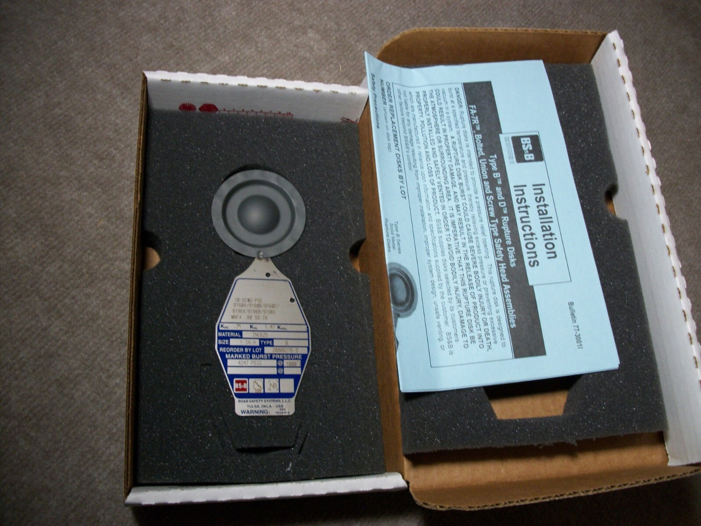 NEW BS&B SAFETY SYSTEMS 1 INCH RUPTURE DISC MODEL 20000276-3 PSIG 4247 1000F