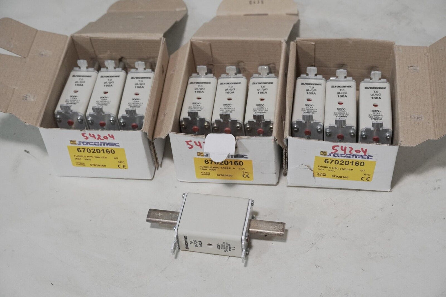Lot of 10 socomec 67020160 fuses, 160A, 500VAC, T.0 gL/gG