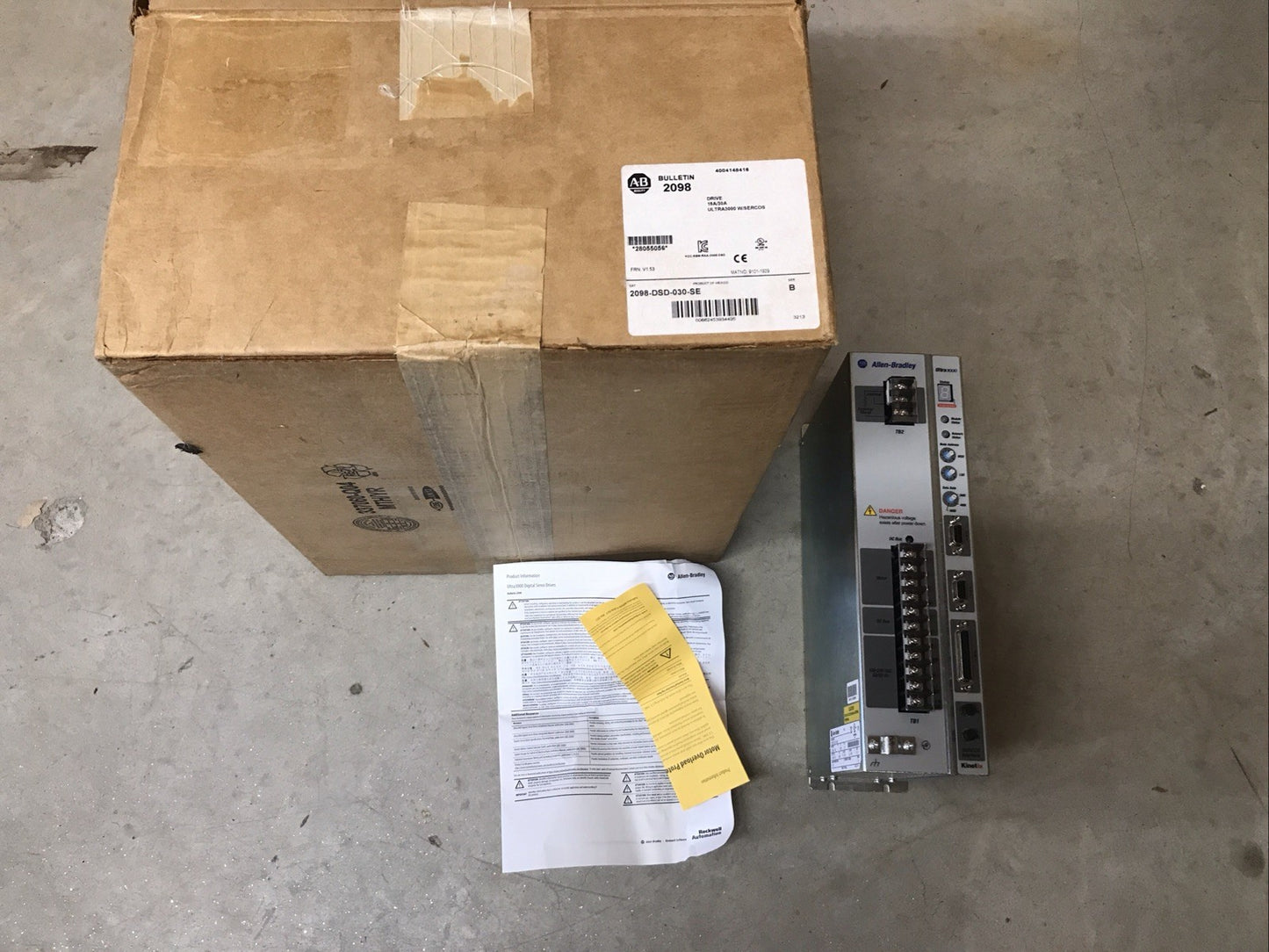 Allen Bradley Ultra 3000 2098-DSD-030-SE Series B