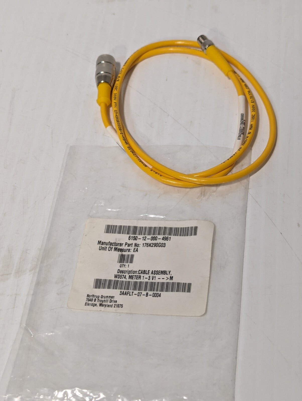 176K290G03 Cable Assembly V1 to M connectors, Yellow, 6150-12-000-4961
