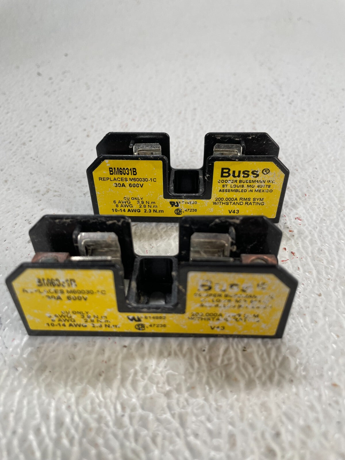 BUSS BM6031B Fuse Holder, 30A, 600V, Replaces M60030-1C (Lot of 2)
