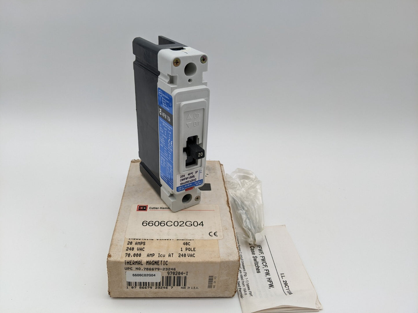 Cutler Hammer HFWF1020L Circuit Breaker 20 Amp 1 Pole 240 VAC 125 VDC Bolt On