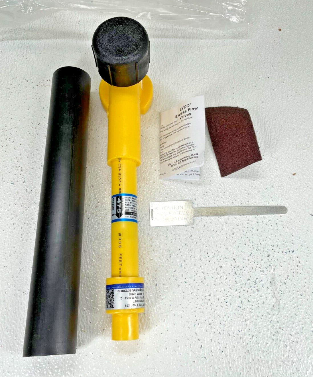 Molded MDPE Std Gas Tapping Tee 4" IPS x 1/2" CTS w/ LYCO Excess Flow Valve EFV