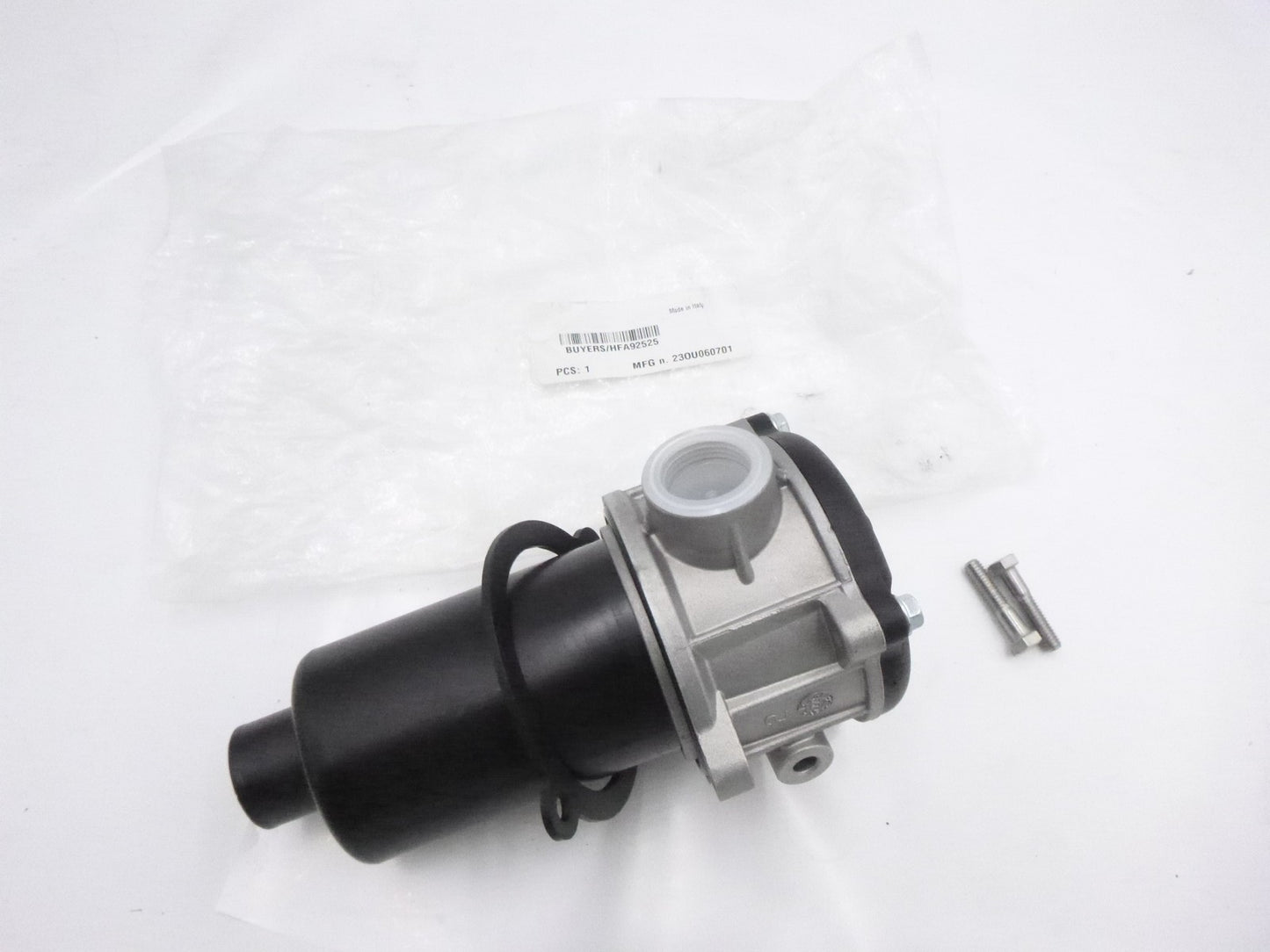 Buyers Products HFA92525 40GPM In Tank Filter 1" NPT 25 Micron 25PSI Bypass
