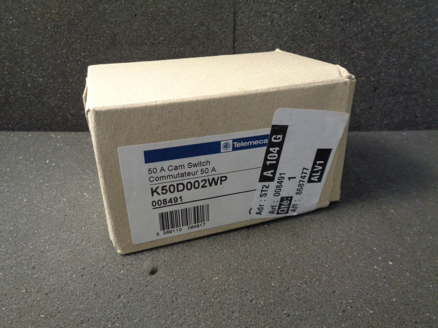 SCHNEIDER ELECTRIC CYLINDER INVERTER K50D002WP 2 POLES 60 ° 50 A SCREW MOUNT