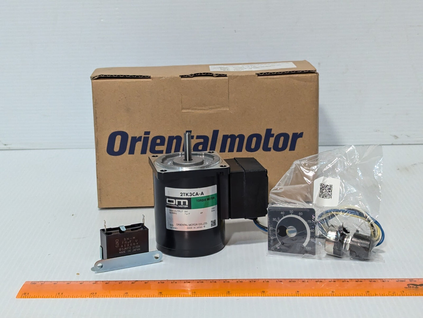 Oriental 2TK3CA-A Torque Motor, TAMACS TR-2000 As Pictured