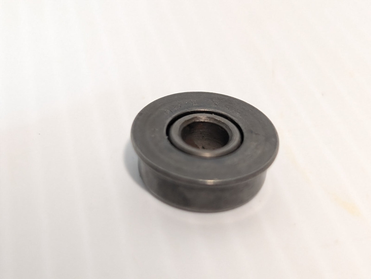 Lot of 3 Nice 5561 VBF53 Standard Flange Bearings - Free Returns