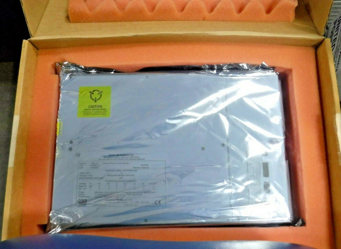 Racal 1260-100, 407655-01T Adapt-A-Switch VXIbus Carrier Module Rev 1.4, OPT 01T