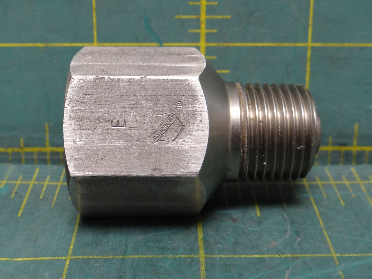 Ashcroft Pressure Snubber Part Number 1112S, 1/2" NPT, 15,000 PSI