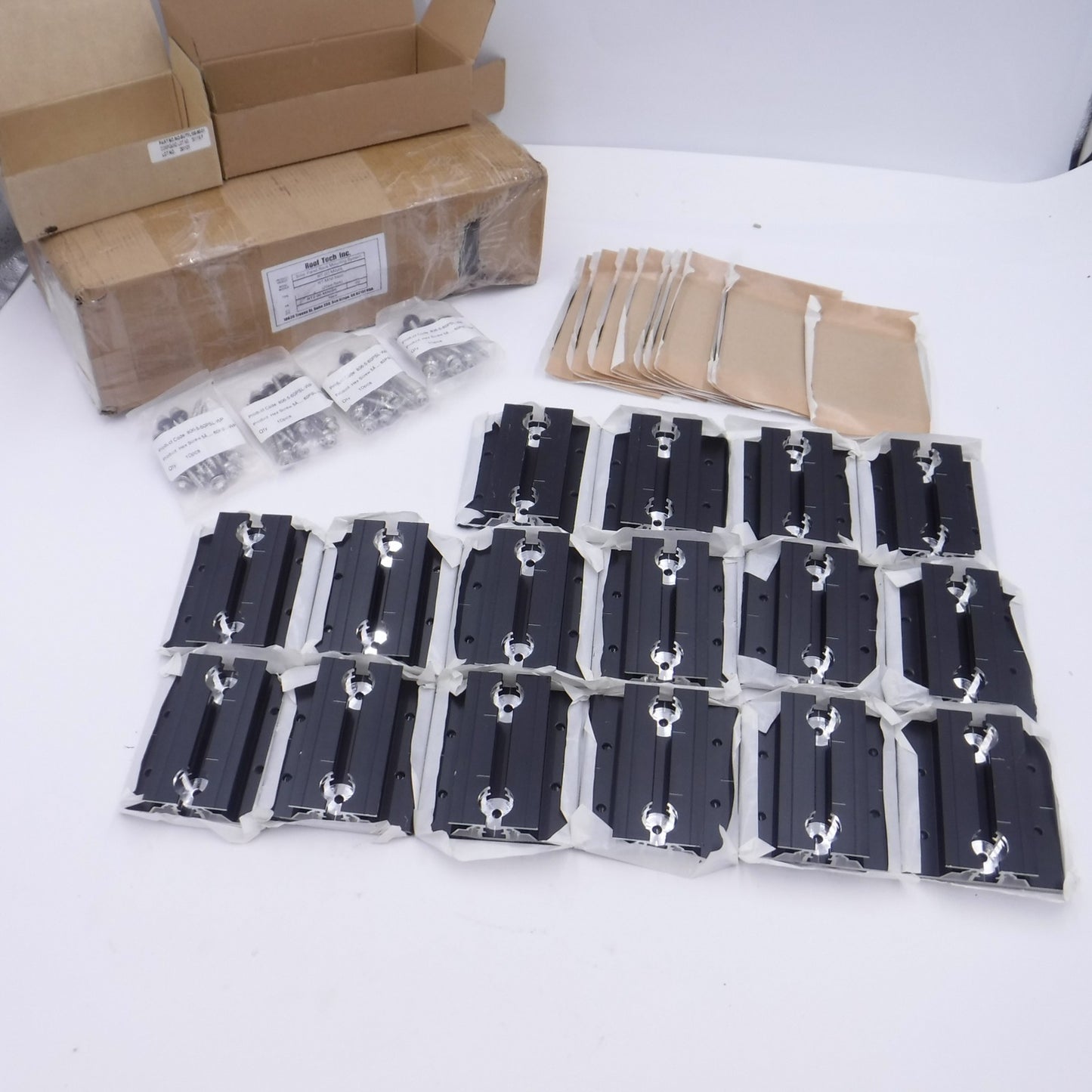 16 Pack Roof Tech RT-MINI II Base Kit Flashing Bases RT2-00-MINIBK2