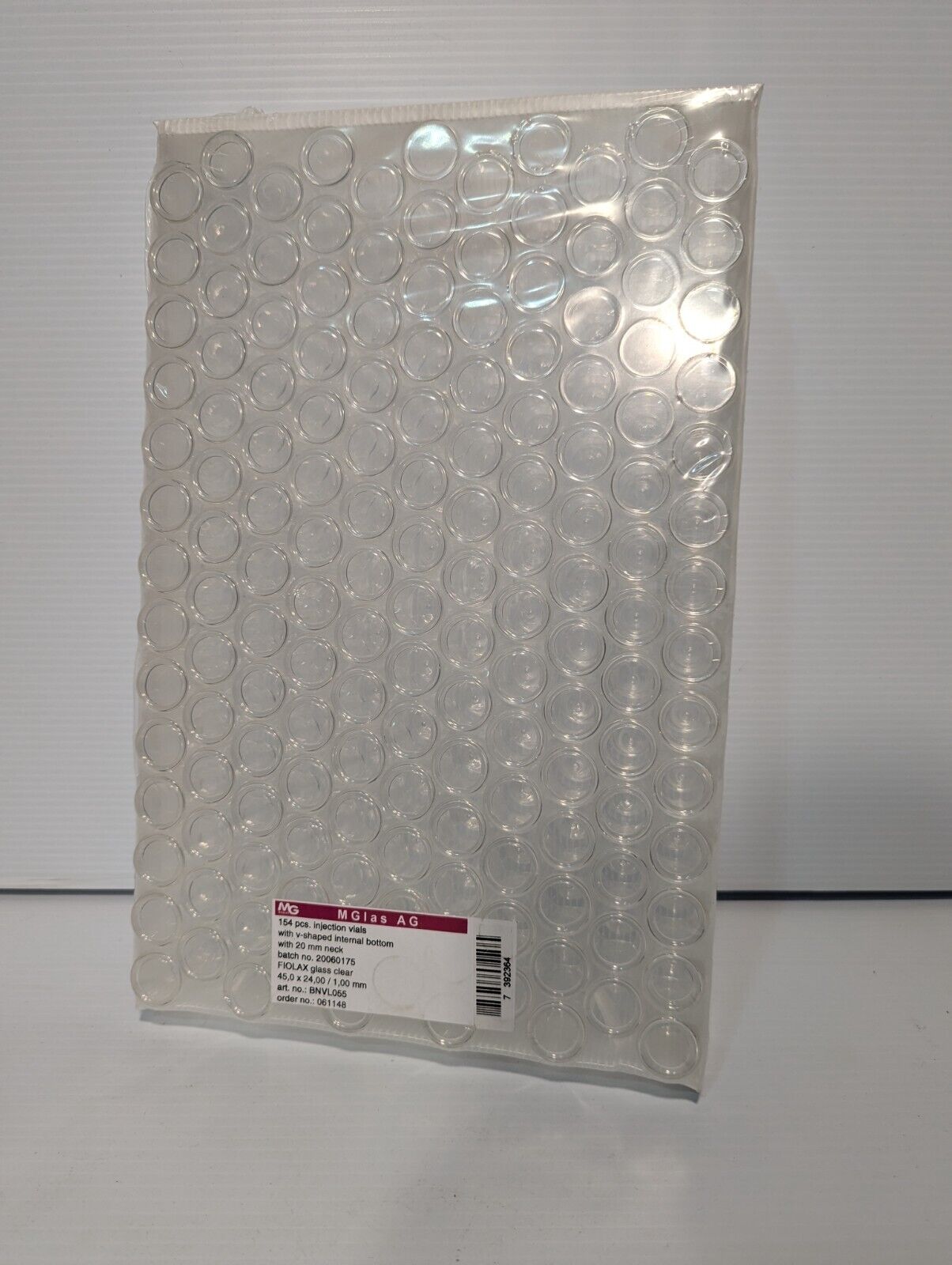 Lot of 154 M Glas BNVL055 20mm V-Shaped Injection Vials