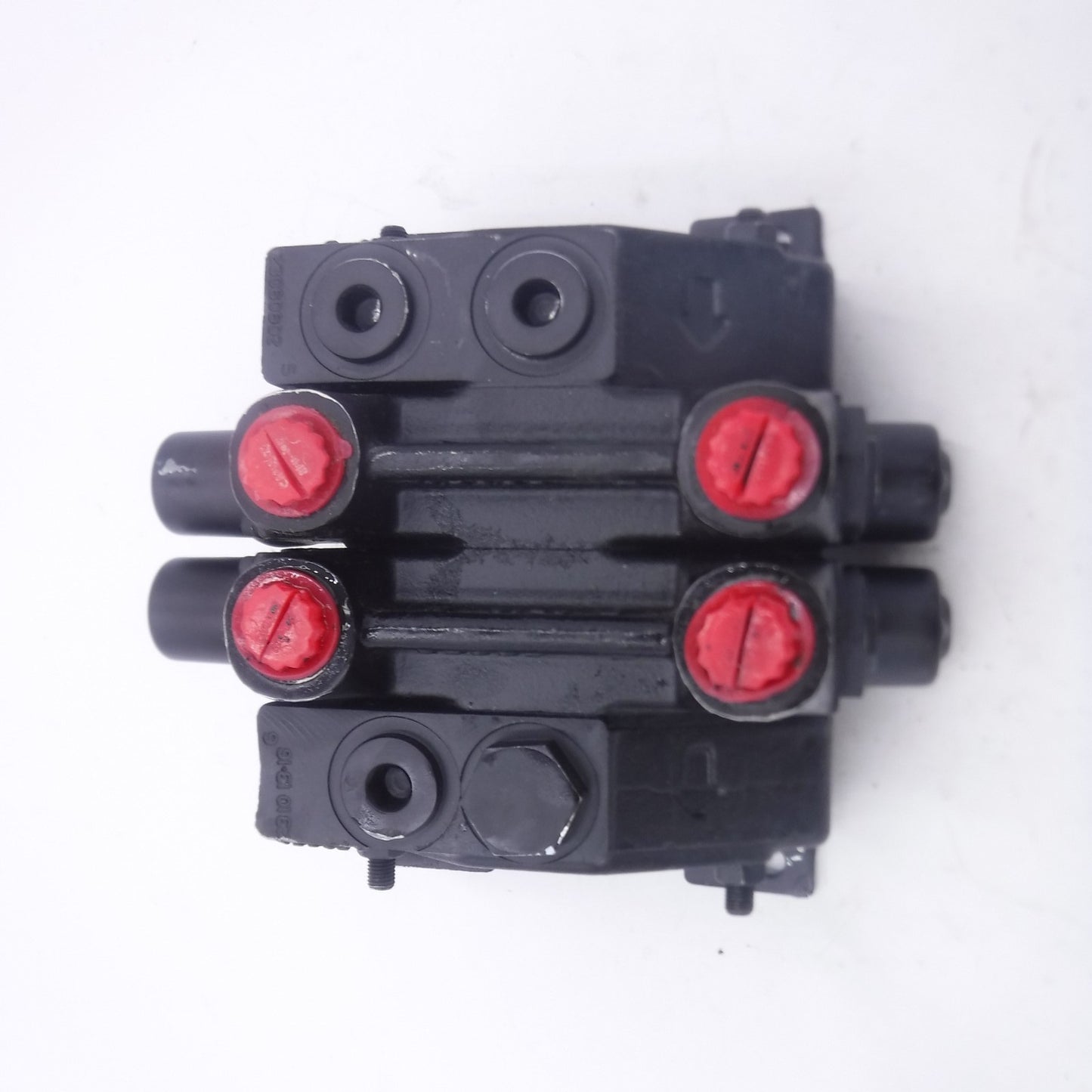OEM New Holland Rochester Valve 21.72104 for 2002-2006 Nitro Sprayer