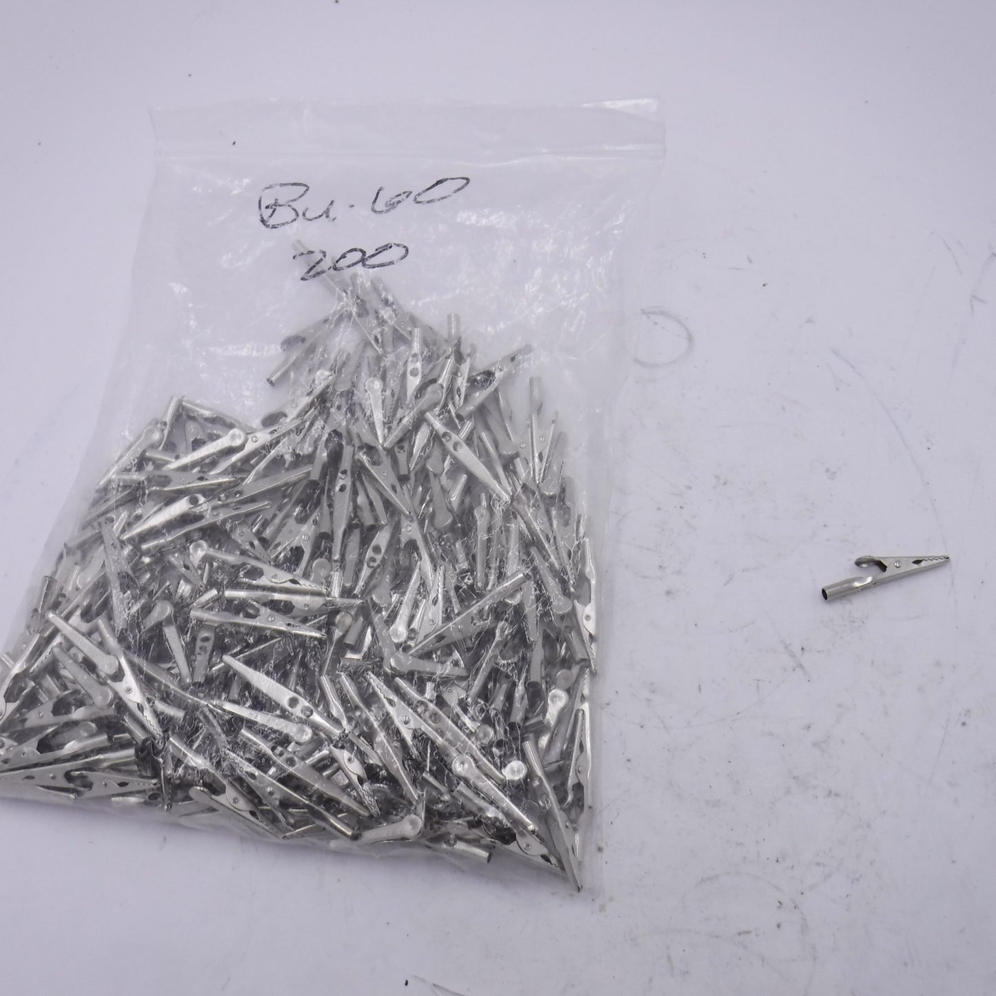 250 Pack Mueller BU-60 Alligator Steel Clip Barrel 10 Amp Non-Insulated