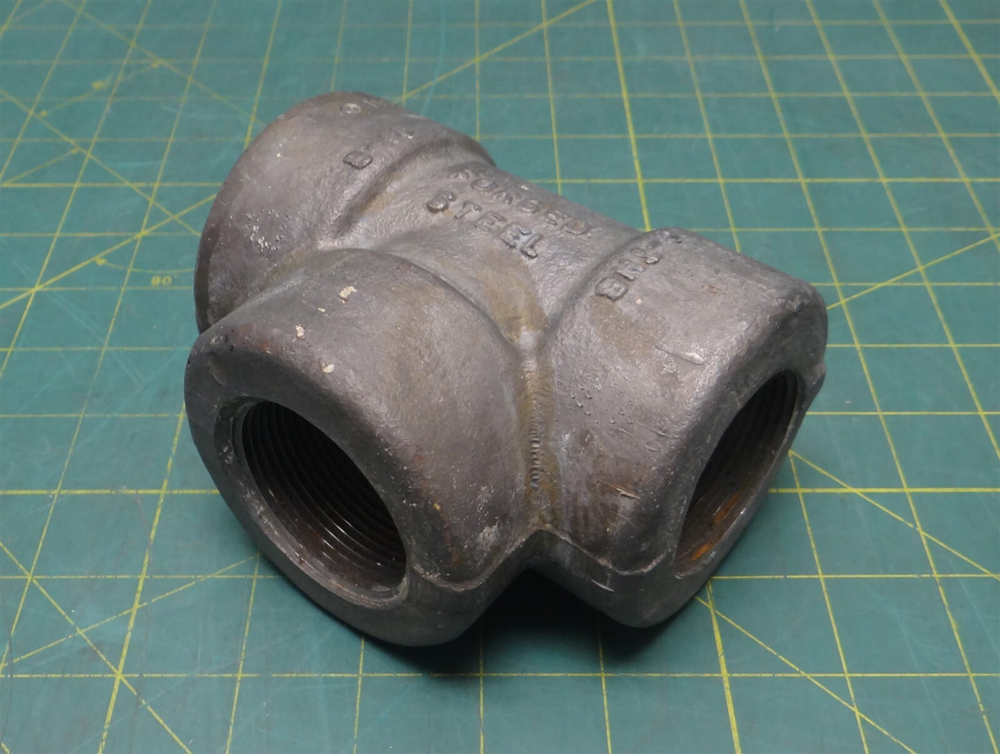 1-1/2" NPT 3M Forged Steel A105 Tee Fitting, C-THB A/S, 4.5" Height 5" Long