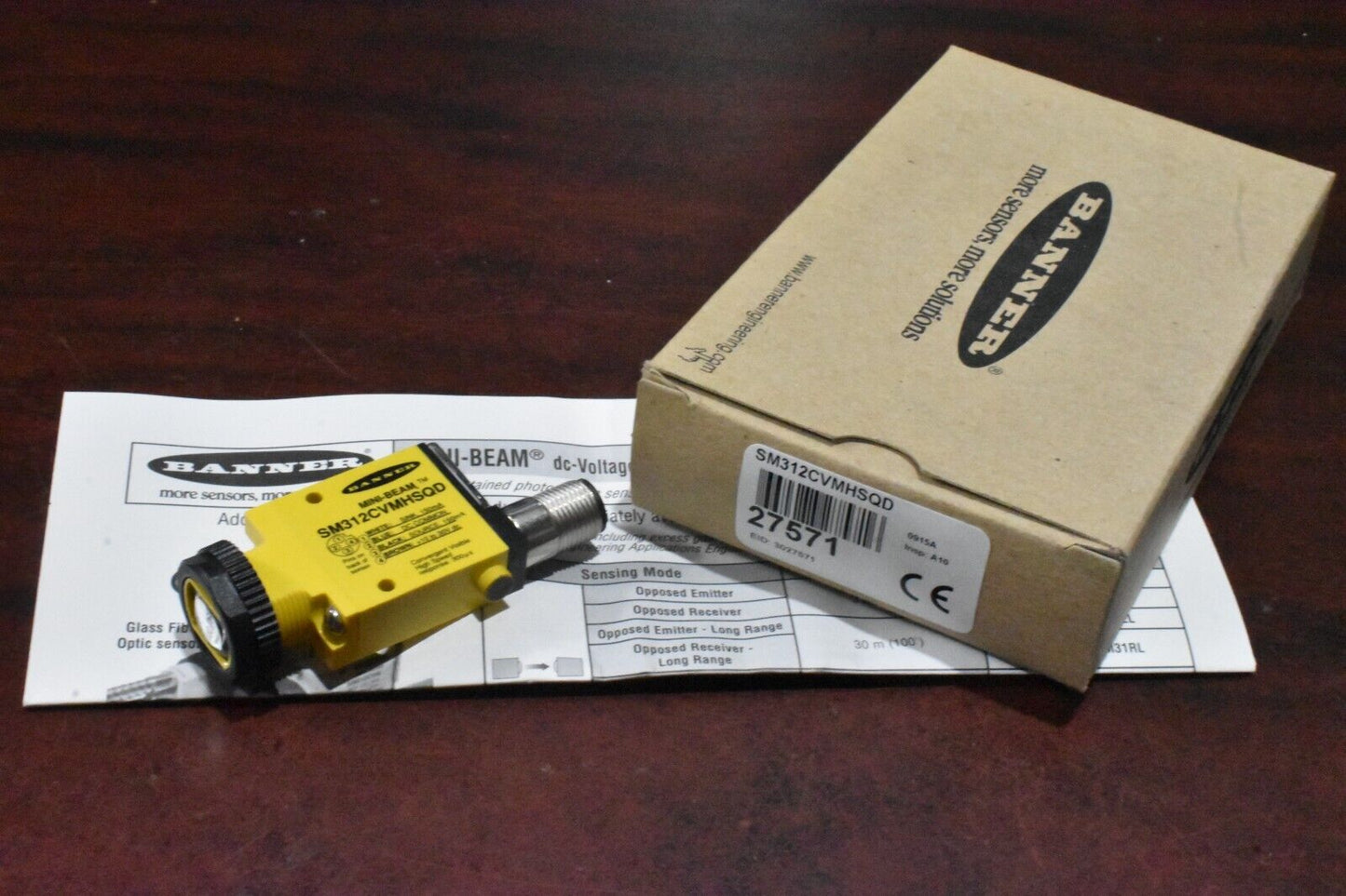 Banner Engineering SM312CVMHSQD Mini-Beam Photoelectric Sensor 27571