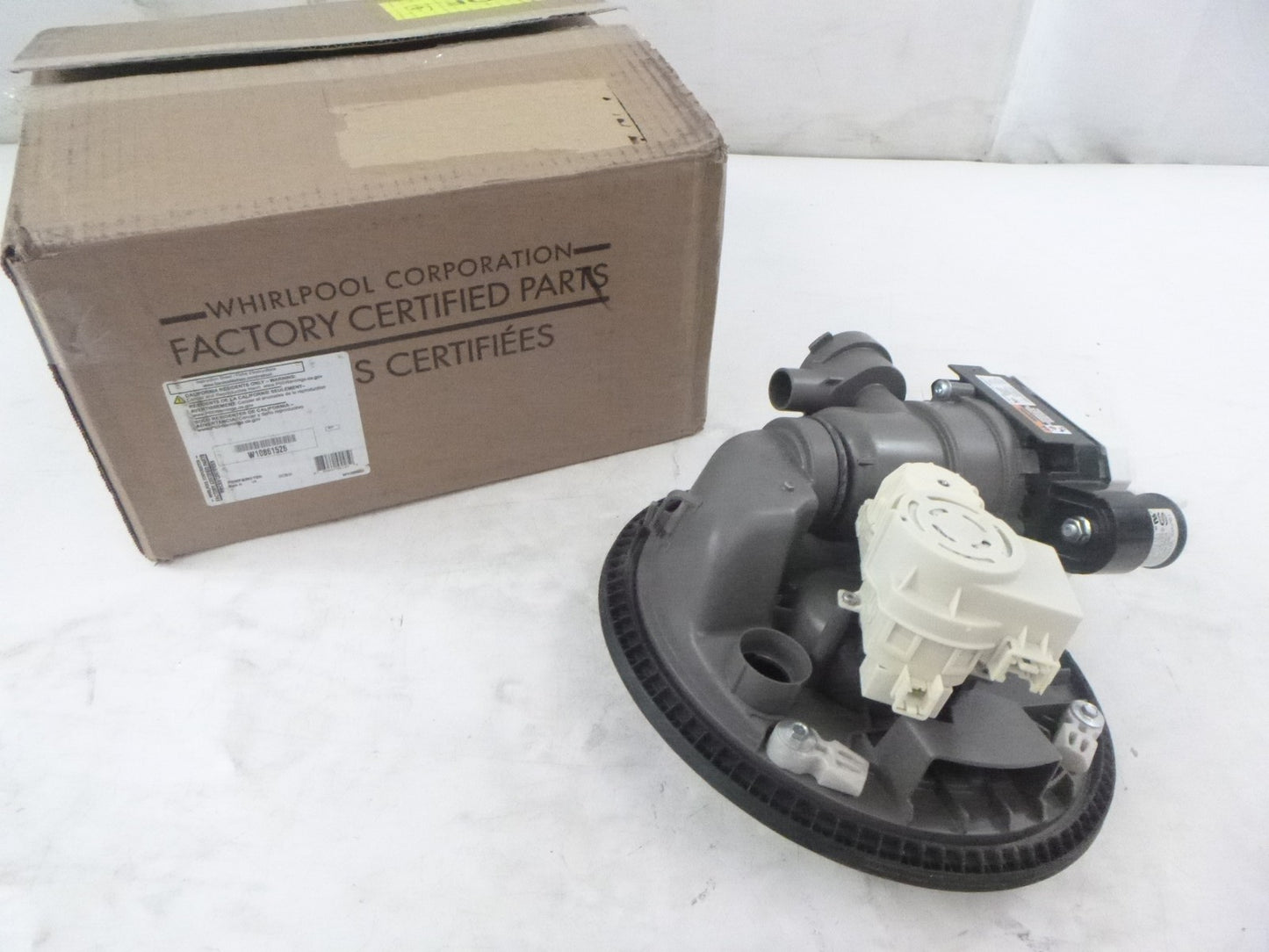 Genuine OEM Whirlpool Dishwasher Pump & Motor Assembly W10861526 For KDTM404ESS