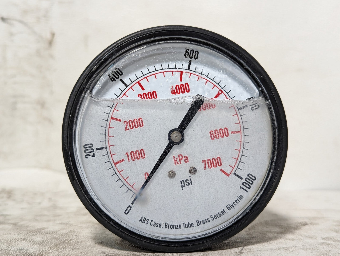 4FLN9 pressure gauge, 3.5 in, 0-1000PSI, ABS case, bronze tube, brass connection