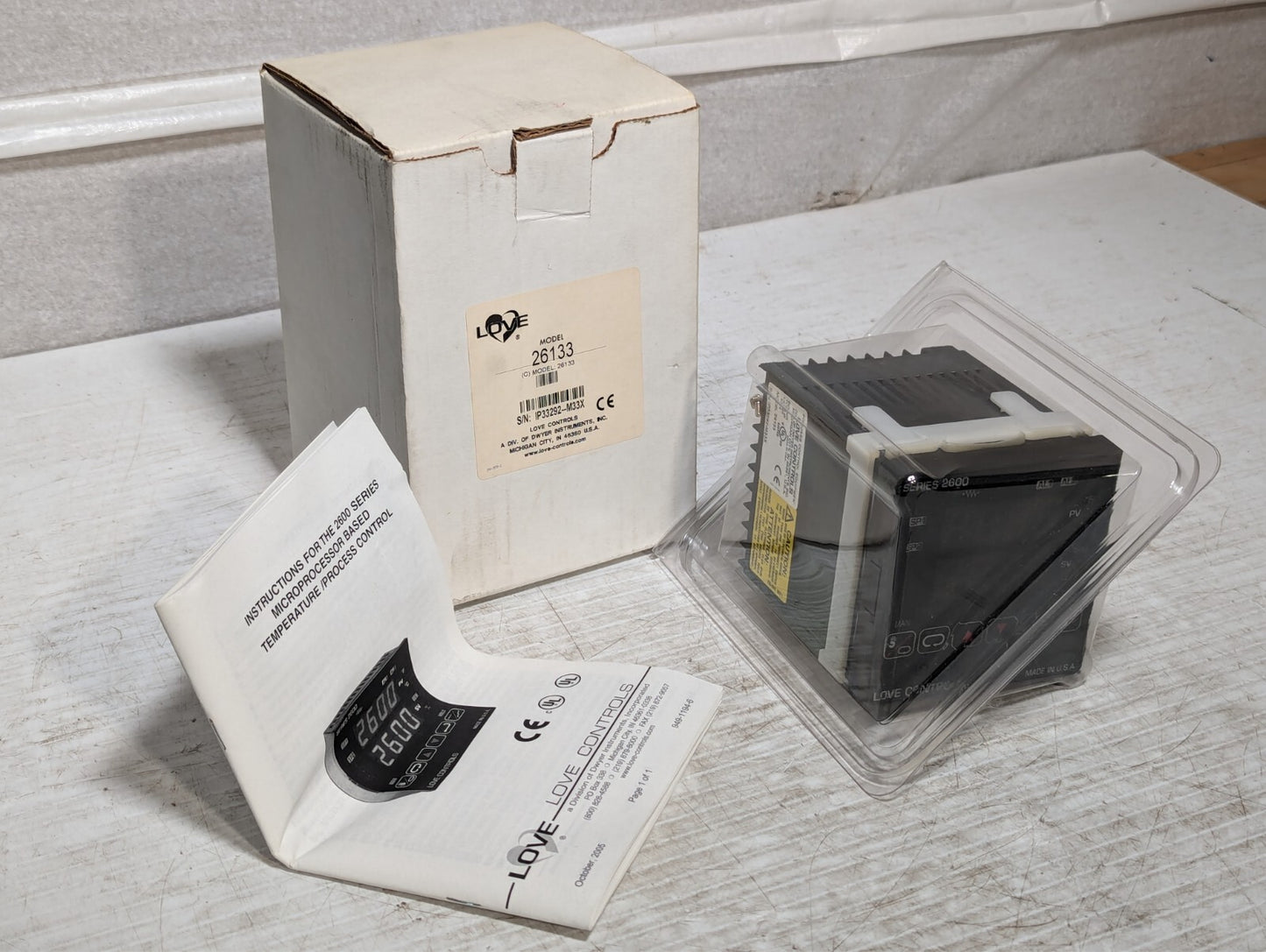 Dwyer 26133 Microprocessor Based Temperature / Process Controller, Love Controls