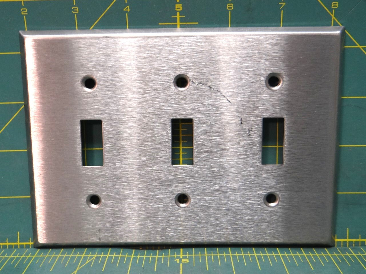 MULBERRY 97073 3-GANG 430 STAINLESS STEEL SATIN FINISH SWITCH WALL PLATE
