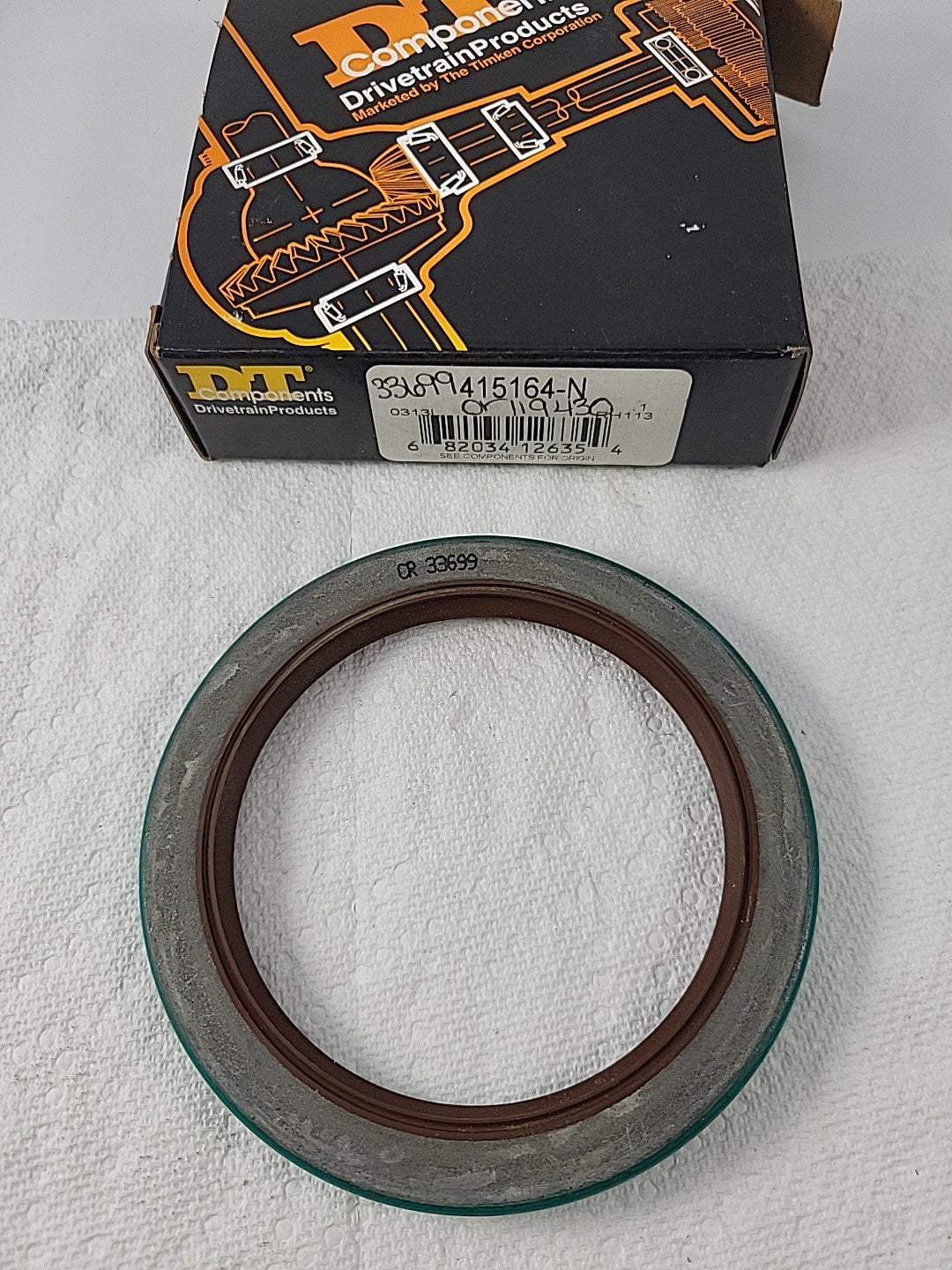 CR 33699 Oil Seal SKF 415164-N