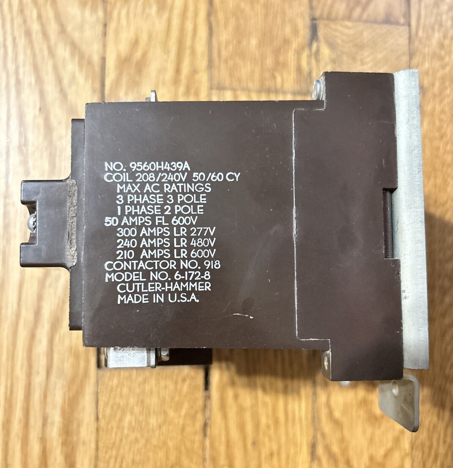 Cutler Hammer 6-172-8 Contactor 3 Phase 50A 3 Pole 9560H439A. New Old Stock. K5