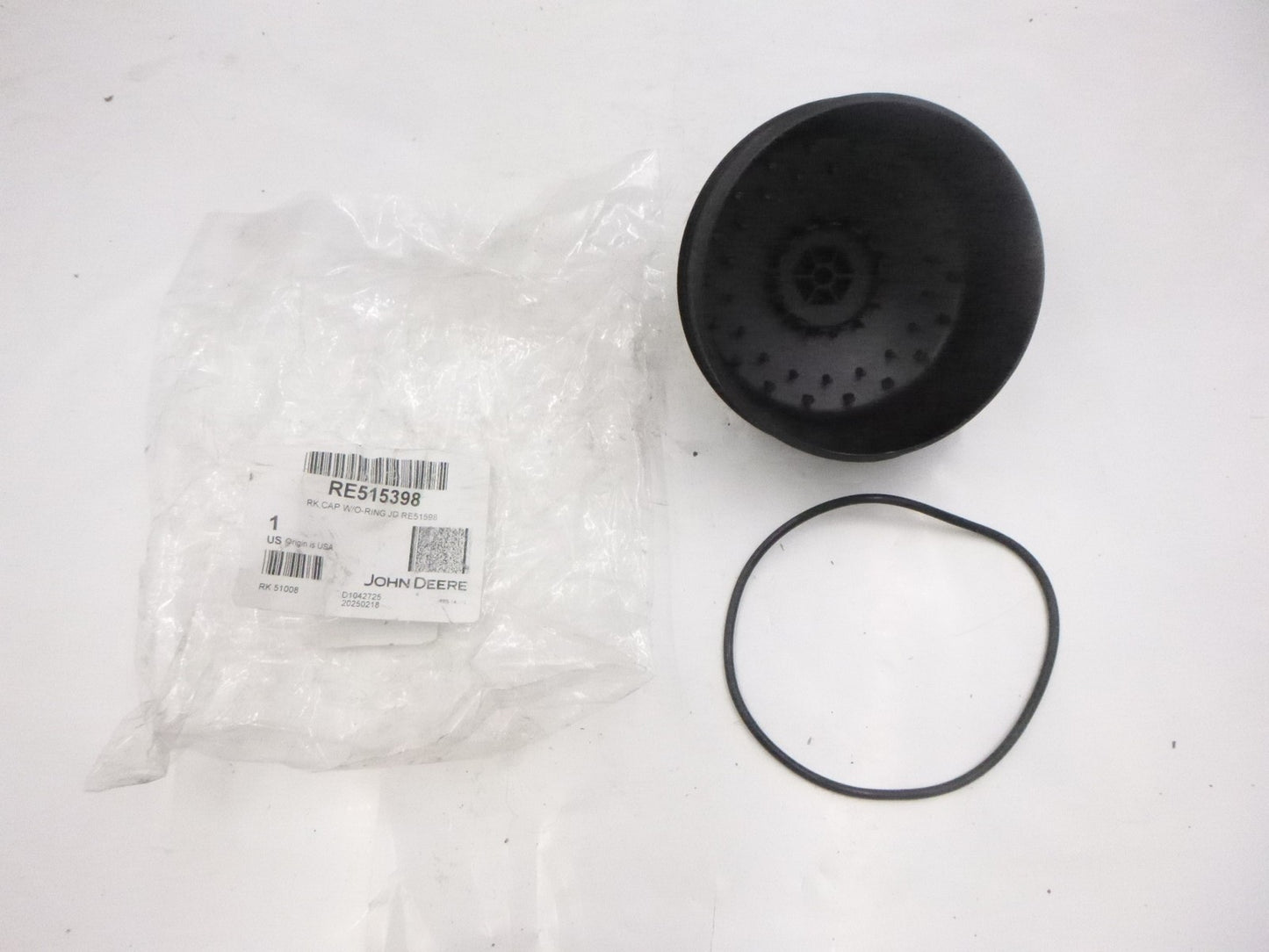 Genuine OEM John Deere Engine Oil Filter Cap RE515398 w/ O-Ring For 7R290 7R310